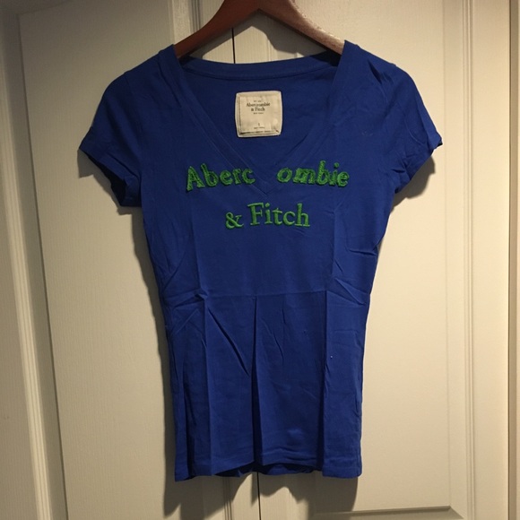 Set of 2 Abercrombie & Fitch women’s T-shirt S - Picture 5 of 7